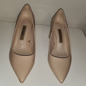 Zara nude heels  👠